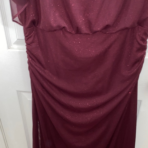 SLNY Burgundy Maxi Dress - Picture 7 of 12